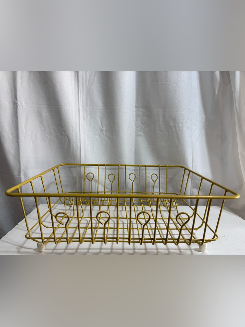 Vintage Harvest Gold rubber-coated wire dish rack